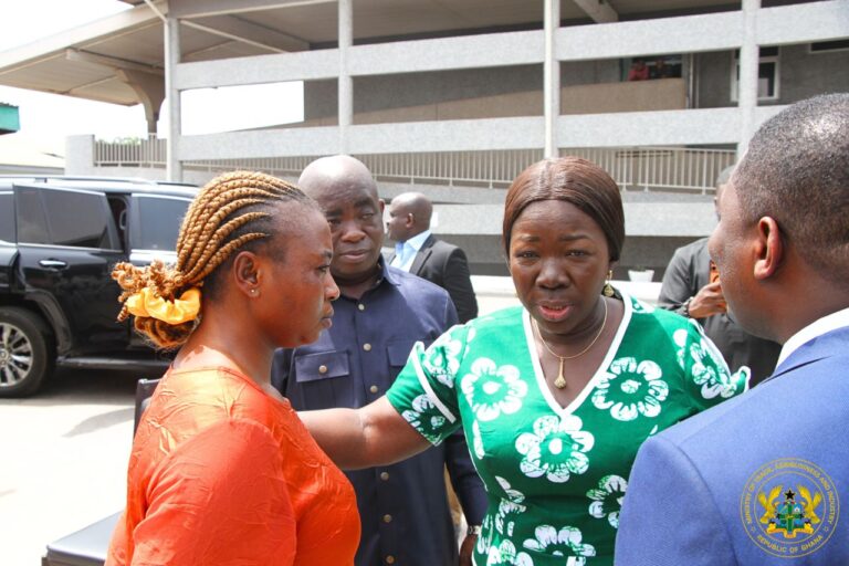 Trading Lives for Tomatoes: The Hidden Dangers of West Africa’s Cross-Border Markets